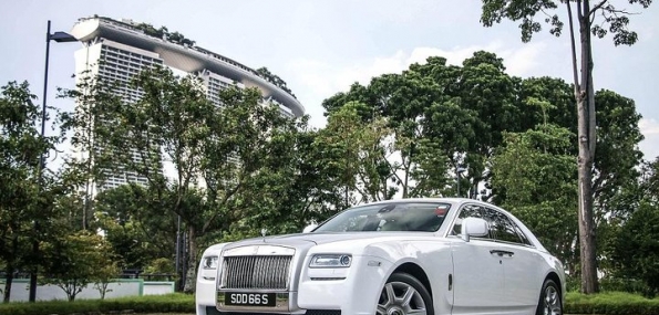 Rolls Royce Ghost Limousine Service - 1 Way Transfer